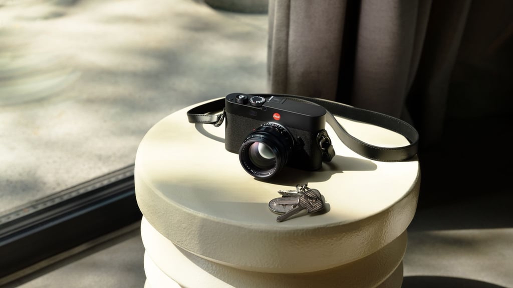 Kein Sucher zum Durchgucken mehr: Die Leica M EV1 ist das erste Modell der M-Serie mit integriertem elektronischem Sucher.