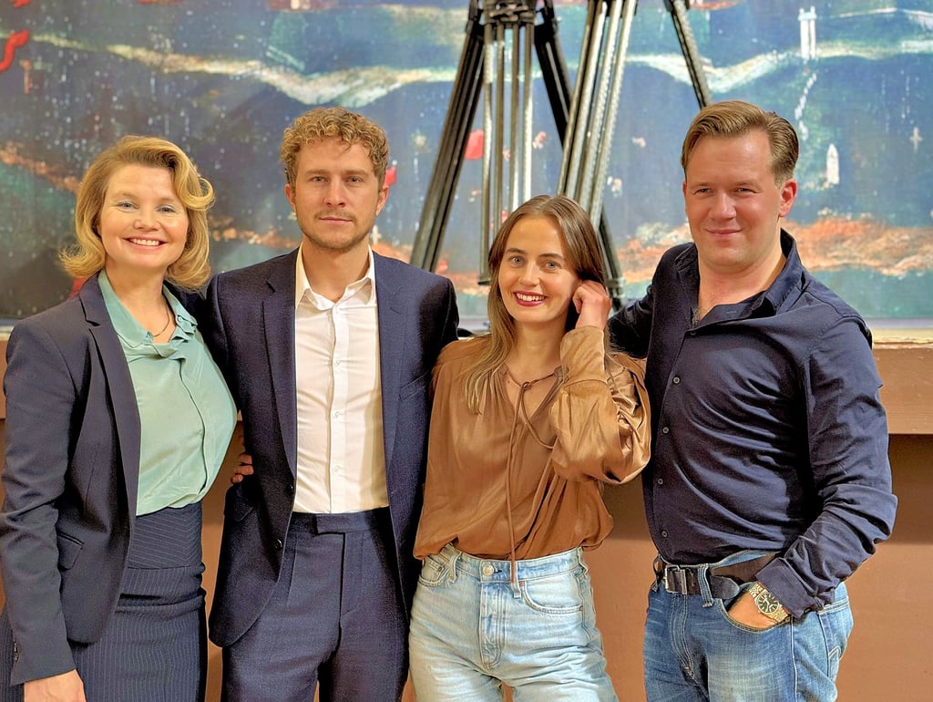Spielen in der Neuverfilmung von Theodor Storms „Der Schimmelreiter“ mit (von links): Annette Frier, Max Hubacher, Olga von Luckwald und Nico Holonics.