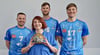Cindy Schödel, die DRHV-Mannschaftsärztin und neue Leiterin der Abteilung Physiotherapie und Rehabilitation, mit den Spielern Carl-Philip Haake, Yannick Danneberg und Luka Baumgart (v. li.).