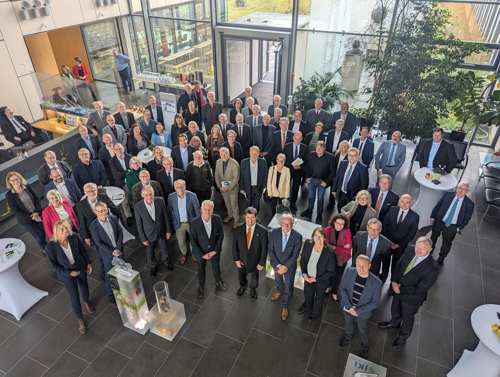 Mit einem Festakt erinnerte das Julius-Kühn-Institut in Quedlinburg am 23. Oktober 2025 an den 200. Geburtstag seines Namensgebers.
