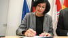 Die neue Potsdamer Oberbürgermeisterin Noosha Aubel (parteilos) hat ihr Amt angetreten.