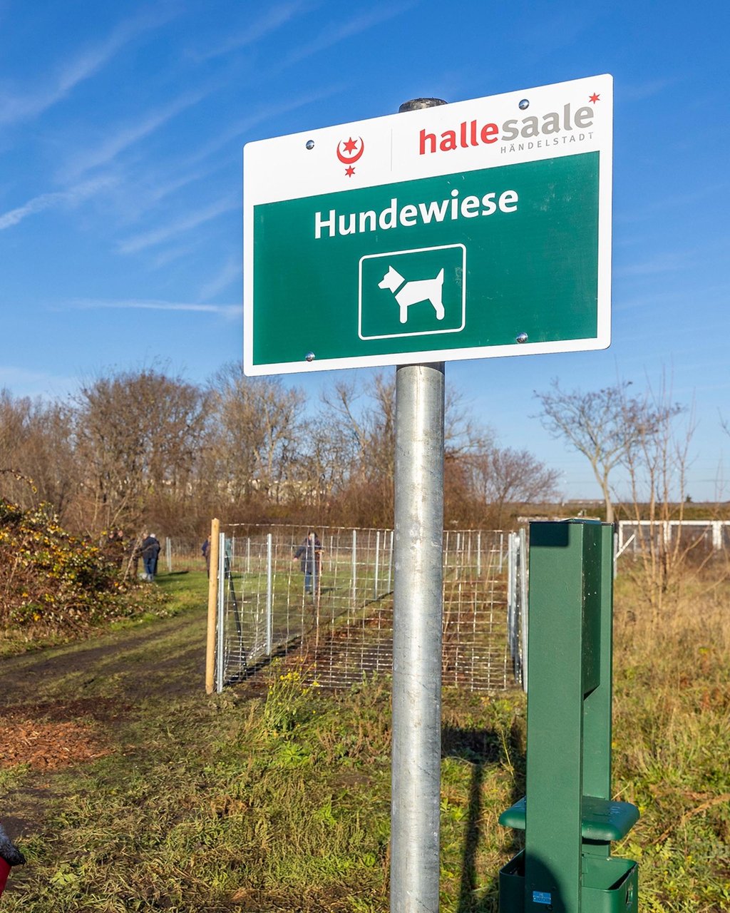Hundewiesen soll es bald mehr in Halle geben.
