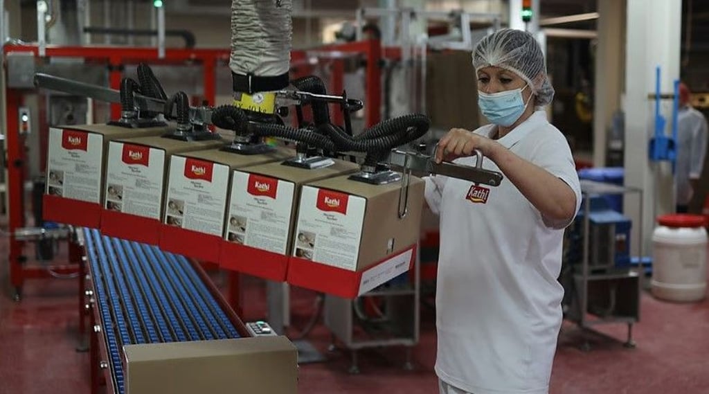 Verpacken für den Handel: Blick in die Produktion bei Kathi.