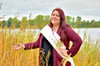 Kim Lisa Gerstenberger, die 11. Zeitzer Weinprinzessin, genießt zu jeder Jahreszeit die Natur am Mondsee.
