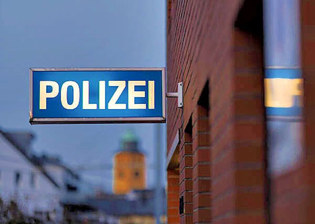 Die Polizei in Bielefeld will alte Fälle aufrollen.