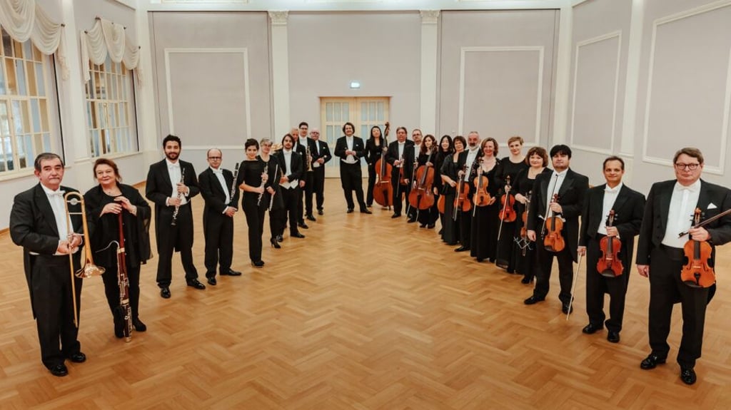 Die Mitteldeutsche Kammerphilharmonie gastiert in Magdeburg.