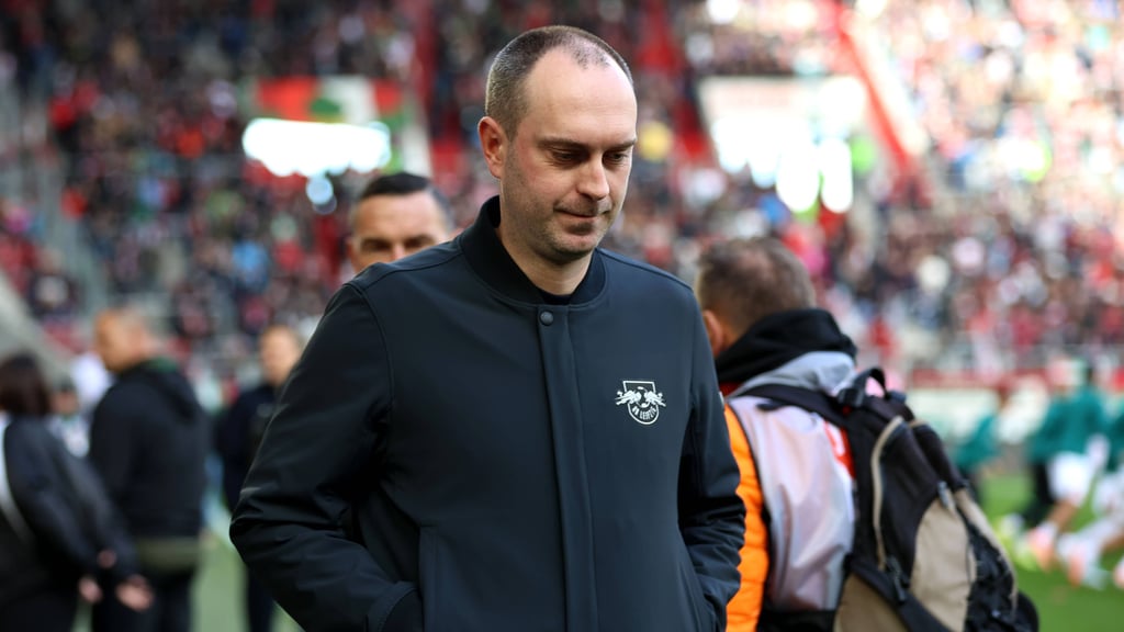 RB-Trainer Ole Werner beim 6:0 in Augsburg.