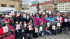 „Wir sind das Stadtbild" rufen zahlreiche Menschen in Magdeburg, um gegen die Aussage von Bundeskanzler Merz zu protestieren. Sie wollen Vielfalt zeigen. 