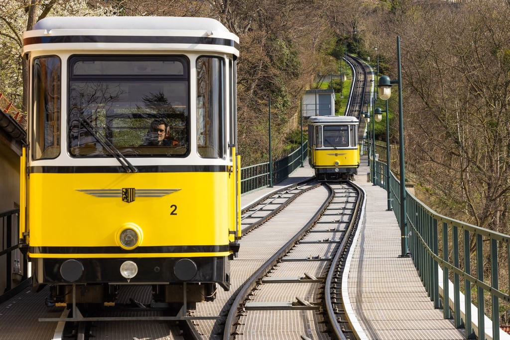 Die bekannte Dresdner Standseilbahn feiert Jubiläum.