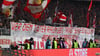 Bayern-Fans entrollten beim Duell gegen Dortmund ein Transparent gegen Ex-Profi Jérôme Boateng.