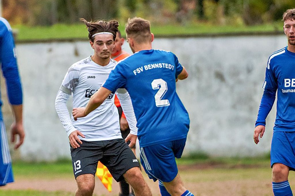Der  19-jährige Mathias Werner (l.) hatte eine der größten Chancen für den SCN gegen den Tabellenzweiten.