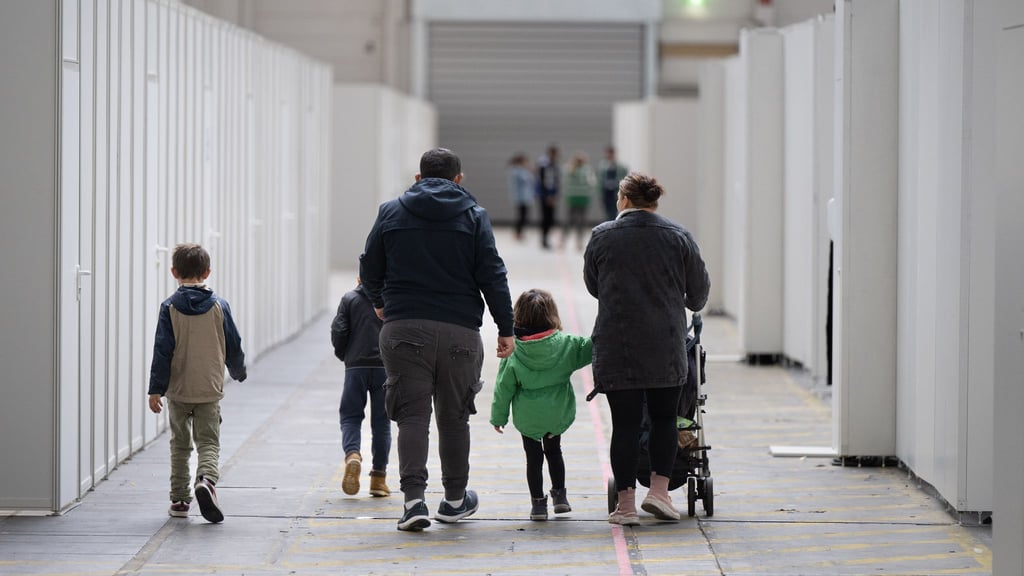 Flüchtlinge mit eingeschränktem Schutzstatus dürfen derzeit keine Familienangehörigen zu sich nach Deutschland holen. (Symbolbild)
