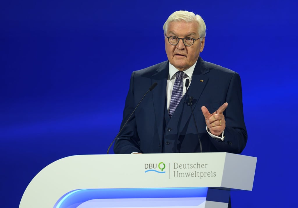 Bundespräsident Steinmeier mahnt, den Klimaschutz nicht zu vergessen.