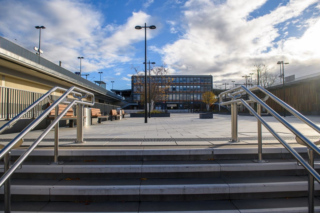 Der Kölner Platz beim Magdeburger Haupfbahnhof wurde umgestaltet.