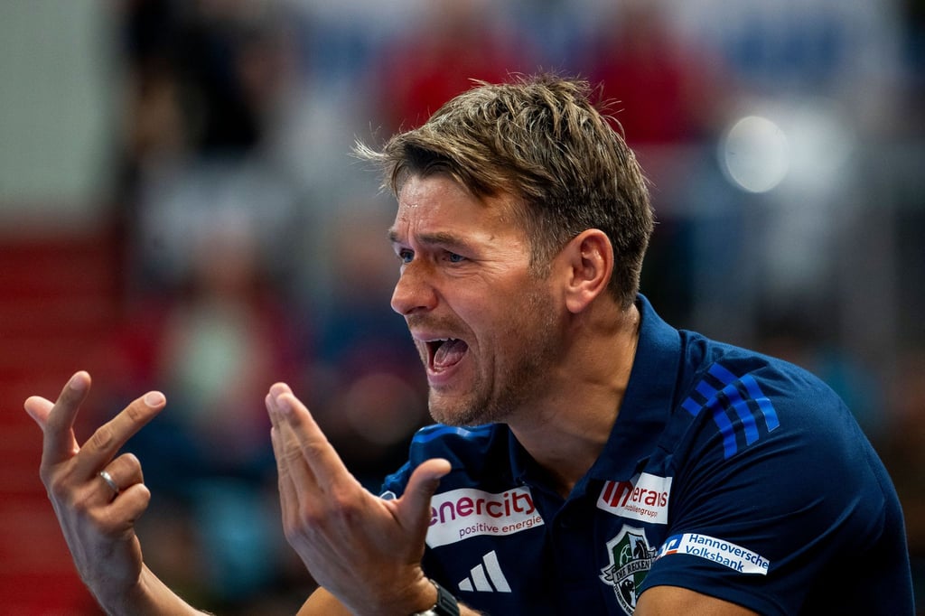 Trainer Christian Prokop und die TSV Hannover-Burgdorf hatten den SC Magdeburg zu Gast.