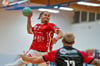 Thato Weiß, hier im Duell mit Staßfurt, steuerte am Samstagabend vier Treffer zum Heimsieg der Regionalliga-Männer des HCB gegen die Reserve des Bundeslligisten ThSV Eisenach bei und wurde „Man of the Match“.