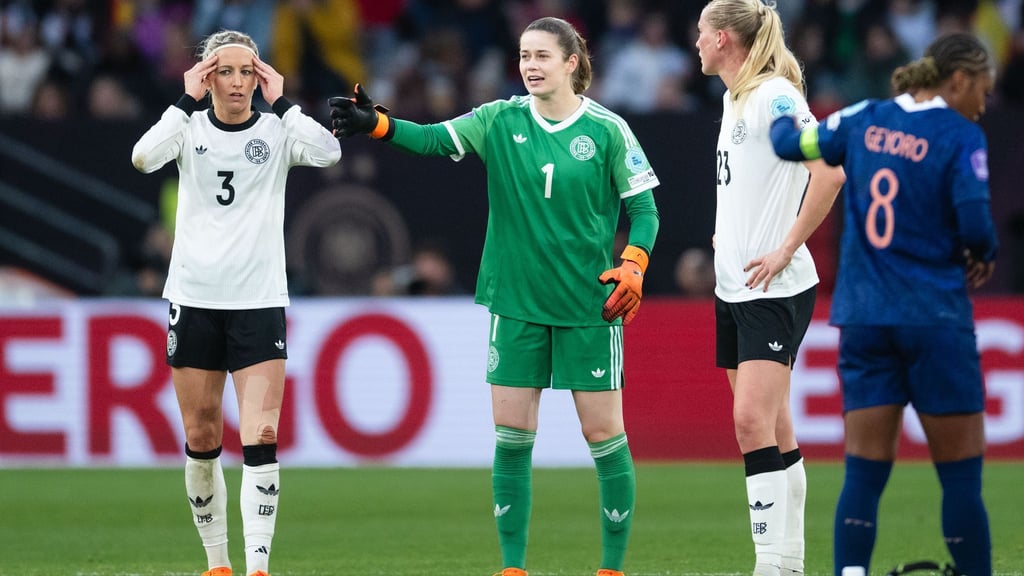 Torhüterin Stina Johannes (grünes Trikot): derzeit Nummer 1 im Nationalteam.