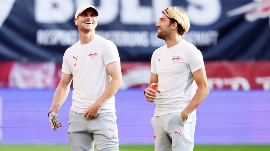 Reisen mit nach Cottbus oder nicht? Die RB-Profis Timo Werner (l.) und Kevin Kampl