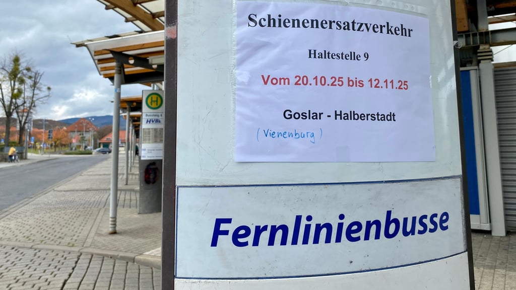 Der Schienenersatzverkehr, der aktuell zwischen Halberstadt und Goslar eingerichtet ist, sorgt für Kritik.