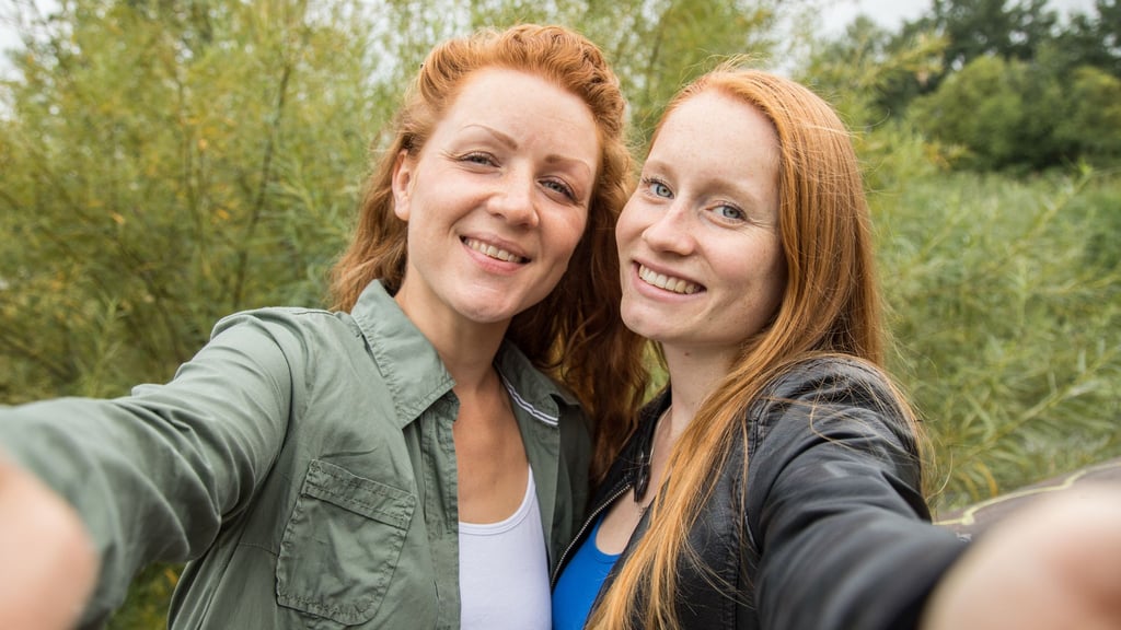 Aus den Augen verloren und nach Jahren wiedergefunden. Es klappt in rund jedem dritten Fall, dass man eine alte Freundschaft wiederbelebt, so der Test eines Freundschaftsexperten.