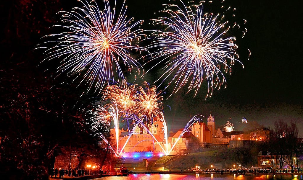In diesem Jahr soll das zentrale Feuerwehr an Silvester in Bernburg nicht über dem Schloss, sondern am Karlsplatz stattfinden.