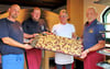 Zum Reformationstag wird im Dorfbackofen in Nutha gebacken. 