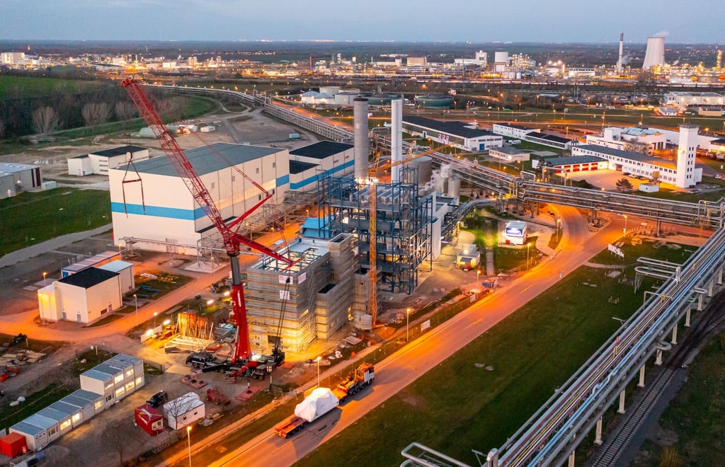 Ein Blick auf Infra Leuna: Hier arbeiten 12.000 Beschäftigte in mehr als 100 Unternehmen.