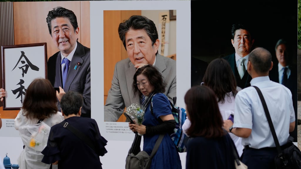 Der Auftakt zum Prozess gegen den Attentäter des japanischen Ex-Premiers Abe zieht großes Interesse auf sich. (Archivbild)