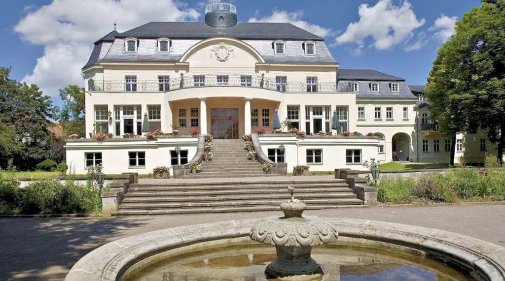 Familiensitz im Saalekreis: Die ehemalige Wentzel-Villa ist heute Hotel Schloss Teutschenthal.