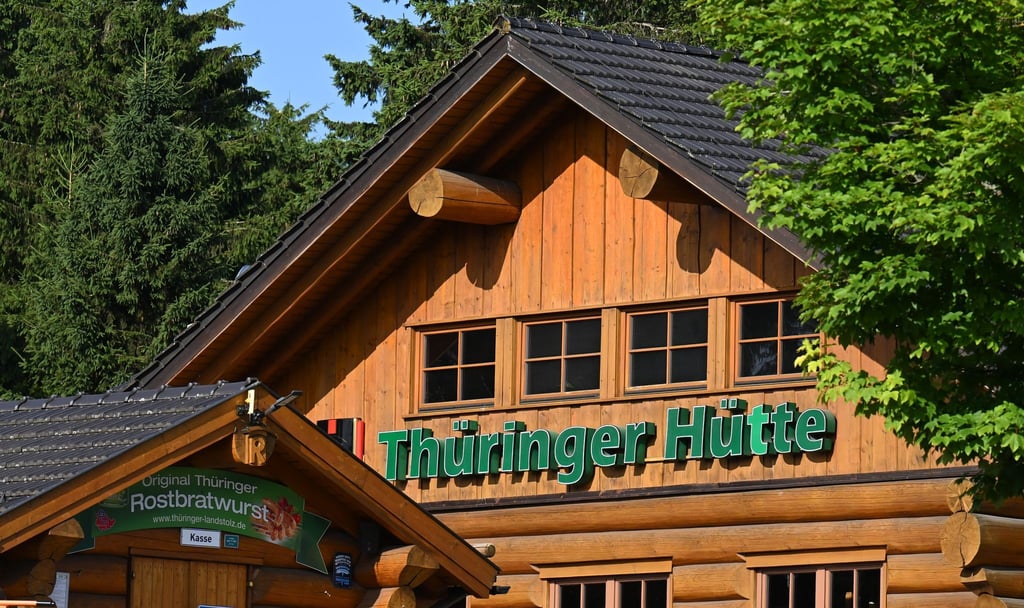 Ob Ausflugslokal oder Restaurant - viele Gastronomen warten auf die Mehrwertsteuersenkung (Illustration).