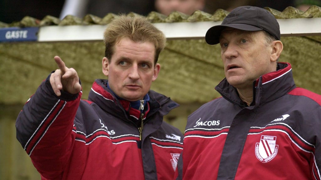 Petrik Sander (links) und Eduard Geyer schafften es 1997 mit Energie Cottbus sensationell ins DFB-Pokalfinale.