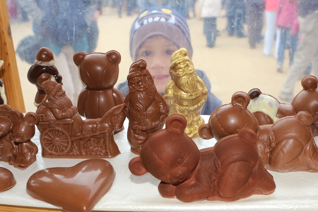 Ein Traum für Naschkatzen: In Wernigerode wird vom 29. Oktober bis zum 2. November 2025 zum Schokoladenfestival Chocolart eingeladen.