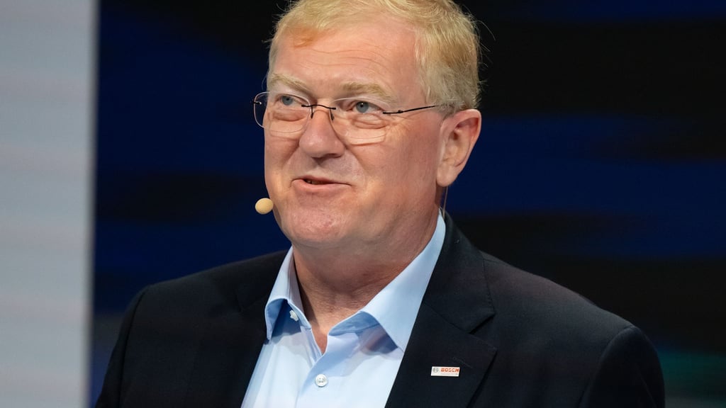 Der Vertrag von Bosch-Chef Stefan Hartung wurde verlängert. (Foto-Archiv)