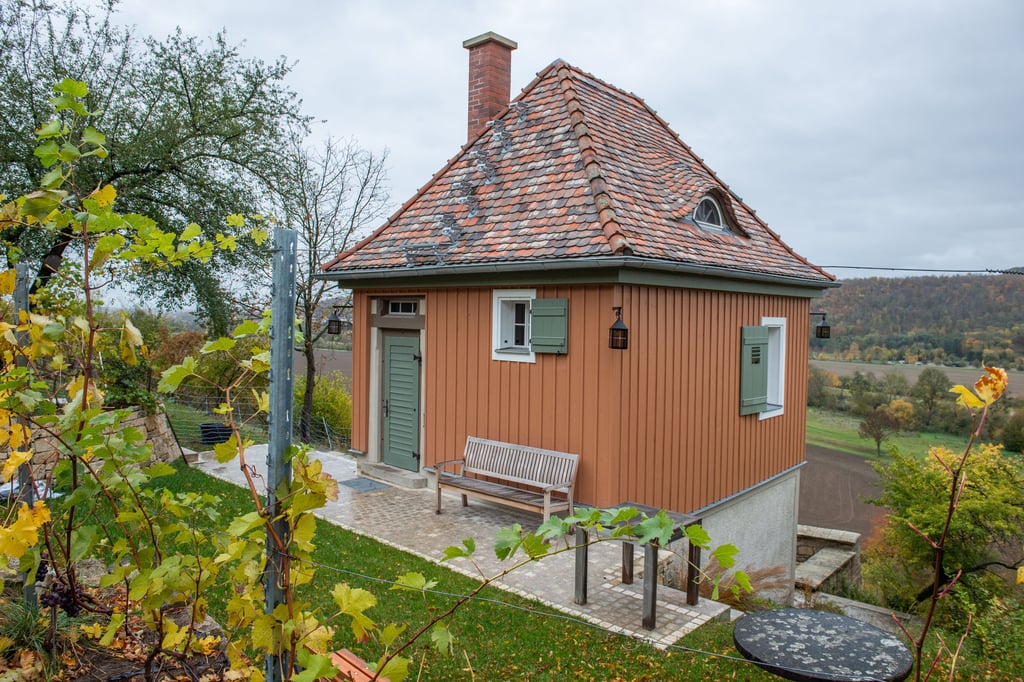 Für gleich zwei Architektur-Preise nominiert: das sanierte Weinbergshäuschen der Naumburgerin Petra Wiegel.