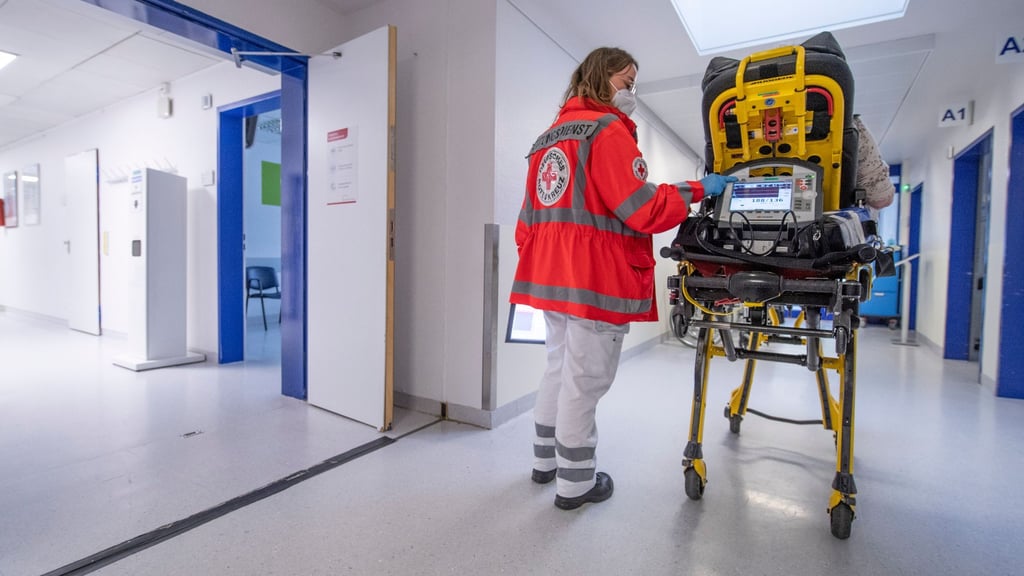 In Sachsen-Anhalt ist die Zahl der Schlaganfall-Patienten in den letzten zehn Jahren zurückgegangen. (Symbolbild)