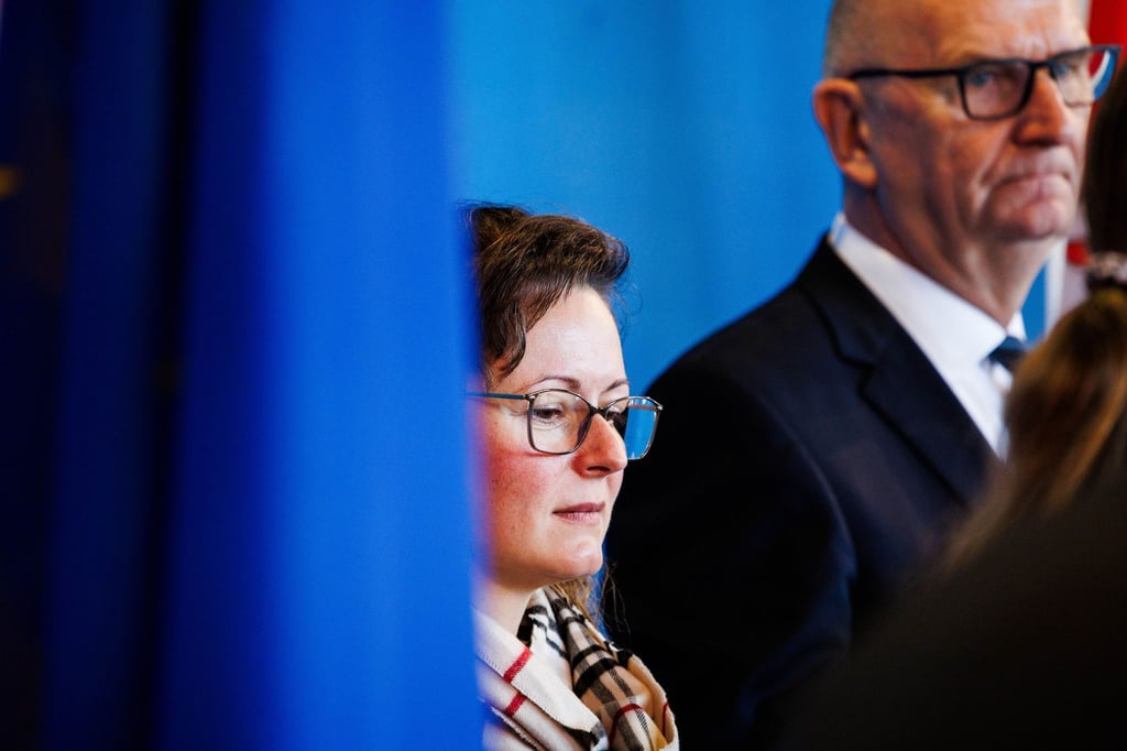 Brandenburgs Agrarministerin Hanka Mittelstädt und Ministerpräsident Dietmar Woidke (beide SPD) blicken sorgenvoll auf den Ausbruch der Vogelgrippe im Land.