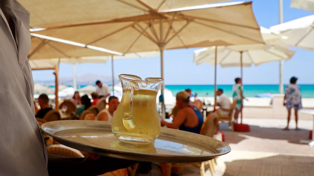 Anderes Land, anderes Rentenniveau: Wer im Ausland arbeitet, sichert sich unter Umständen auch dort Rentenansprüche.