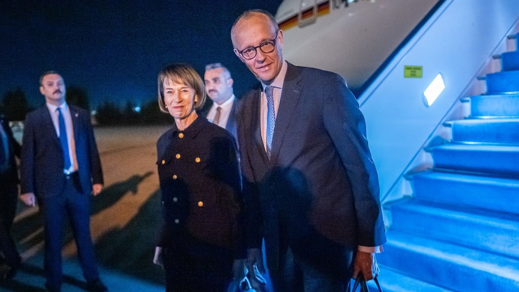 Bundeskanzler Merz ist in der Türkei eingetroffen.