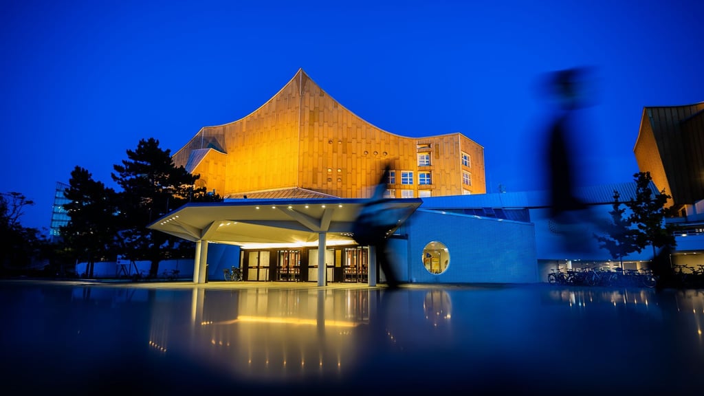 Star-Violinistin Hilary Hahn hat mehrere Konzerte in Berlin abgesagt. (Archivbild)