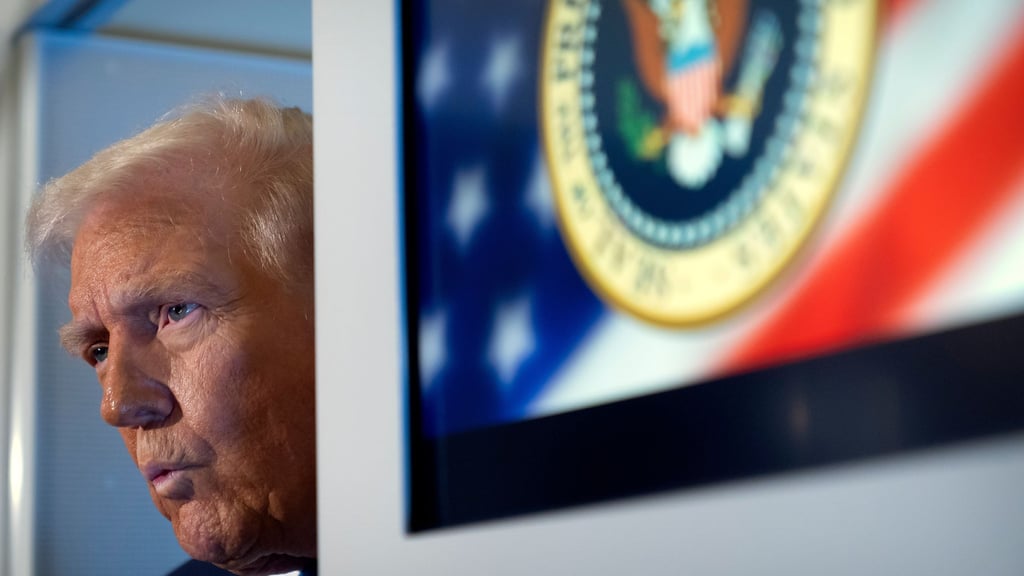 Eine dritte Amtszeit im Weißen Haus? Nun sagt sogar US-Präsident Donald Trump, dass das aufgrund der Rechtslage nicht möglich sei.