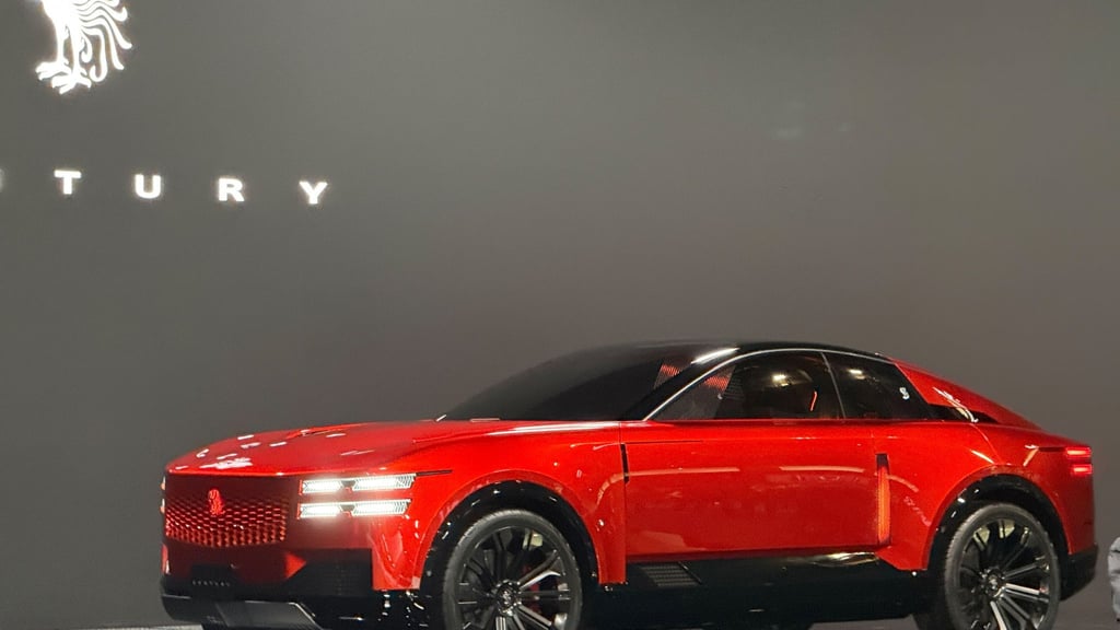 Auf der Japan Mobility Show in Tokio wurde Century als eigenständige neue Marke präsentiert.