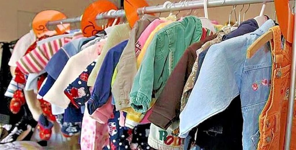 Der Verein „Tiere helfen Kindern“ veranstaltet am 1. und 2. November eine Kleiderbörse in Radisleben. 75 Verkäufer bieten Kleidung, Spielzeug und Babyzubehör an.