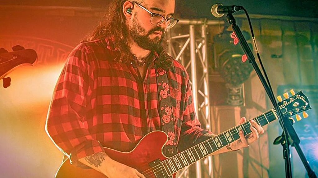 Musiker Marc Spitze tritt im Eisleber Katharinenstift auf.