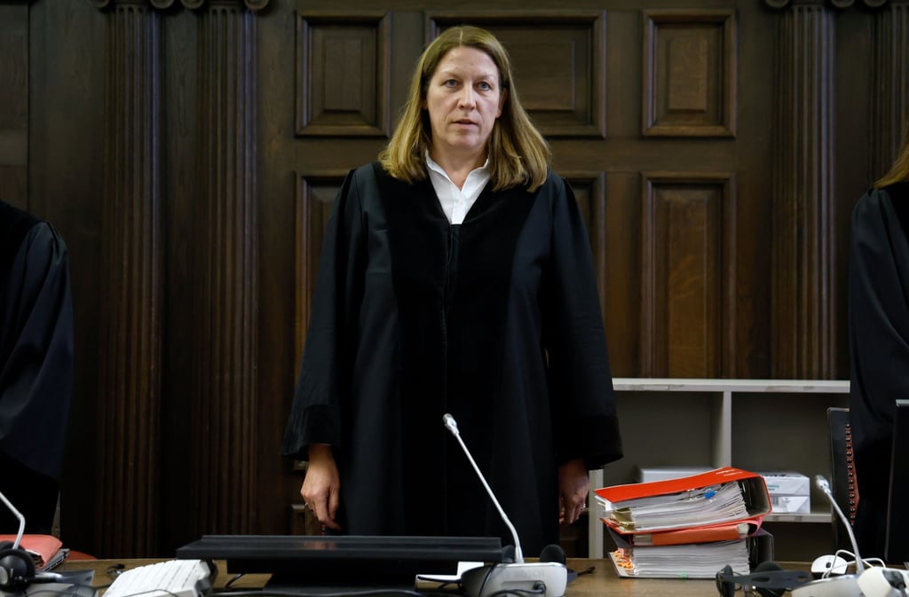 Die Vorsitzende Richterin im Block-Prozess muss wegen eines Krankheitsfalls die Terminplanung ändern.