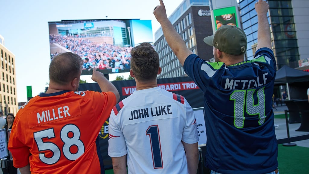 In der gesamten Stadt gibt es verschiedene Fan-Events.