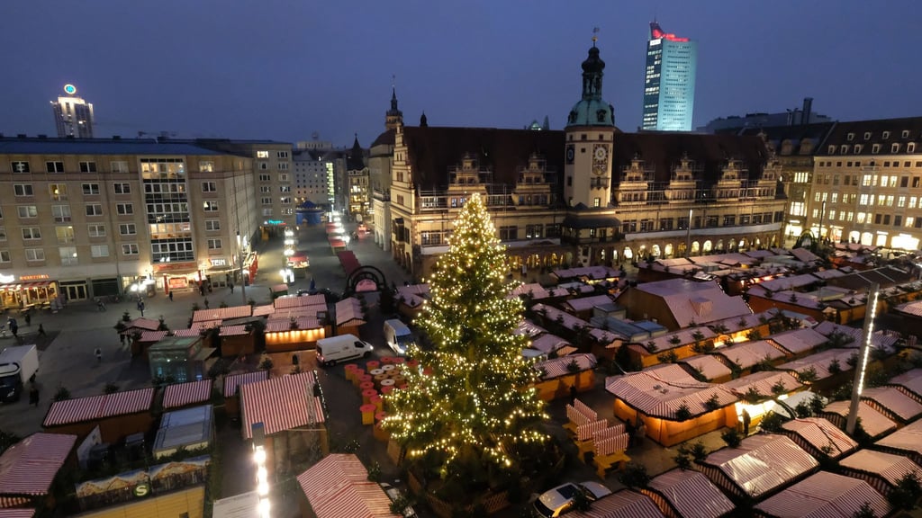 Der Weihnachtsbaum für Leipzig kommt erneut aus dem Vogtland. (Archivbild)