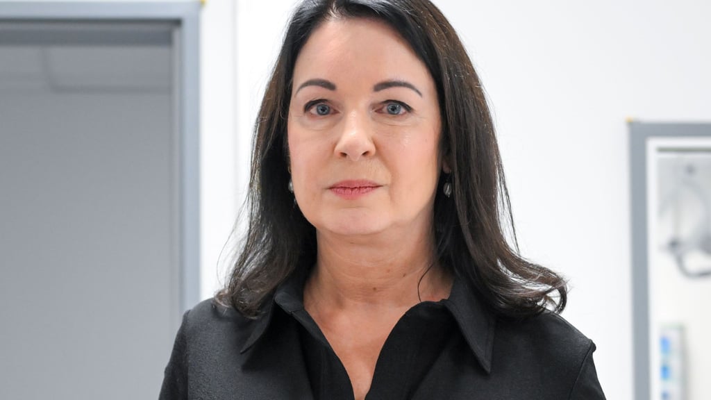 Ministerin Britta Müller (BSW) sieht im ländlichen Raum große Herausforderungen bei der medizinischen Versorgung. (Archivbild)