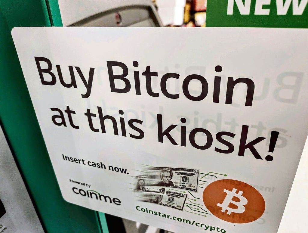 Ein Bitcoin-Automat in einem Supermarkt in den USA: 33.000 solcher Kioske stehen in den Vereinigten Staaten, wegen der strengen Regulierung hierzulande gibt es in Deutschland nur noch etwa 60.