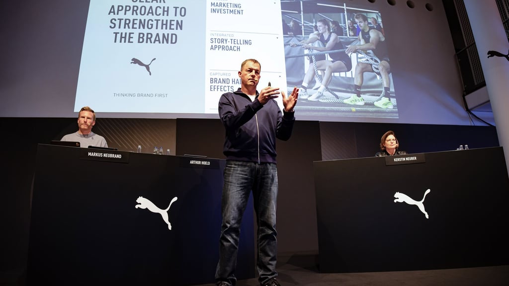 Beim Sportartikelhersteller Puma wird mit dem eisernen Besen gekehrt.