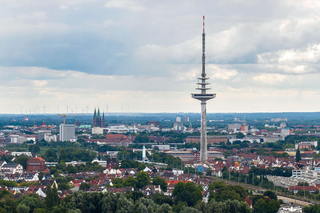 Der Oktober in Bremen war oft wolkenverhangen. (Archivbild)